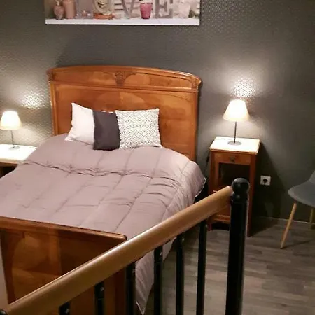 Au Coeur De La Ville Apartment *