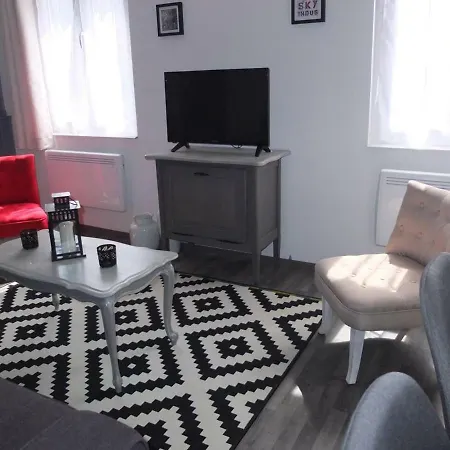 Au Coeur De La Ville Apartment